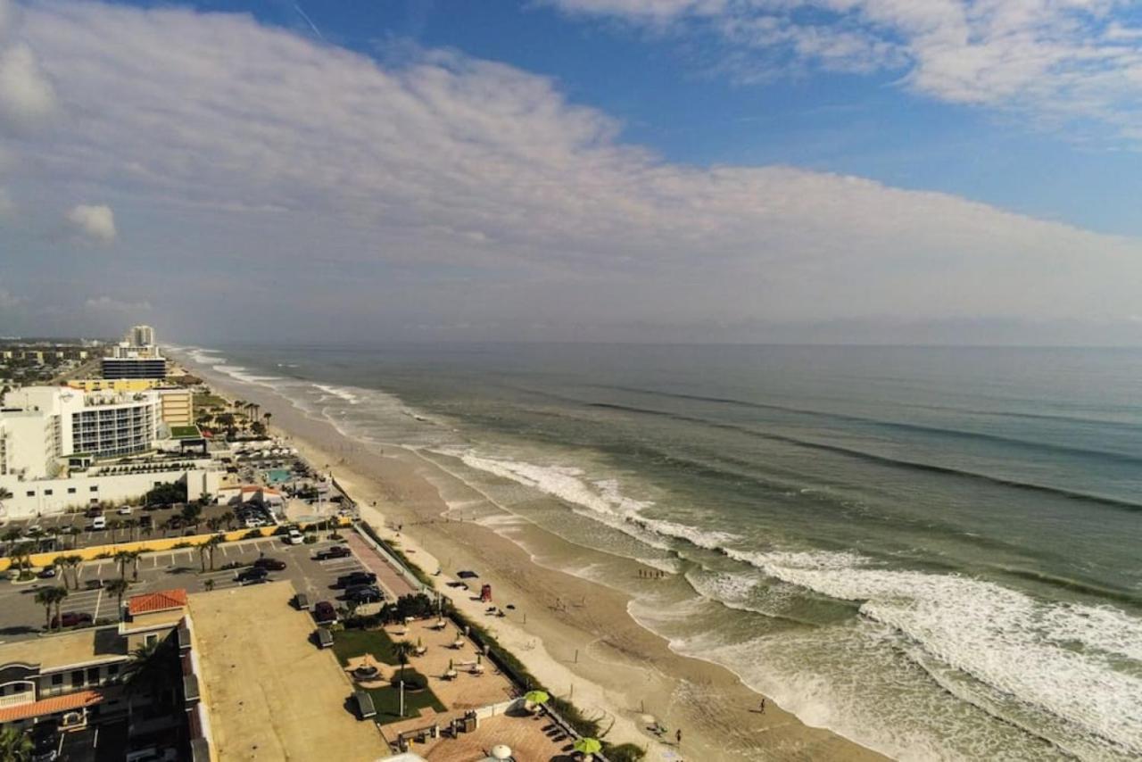 Paradise With Balcony Near The Action Villa Daytona Beach Exterior photo